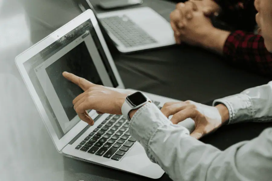 SEO Audit for Real Estate Agents: 10 Must-Haves to Check 4 SEO Services for Real Estate Agents